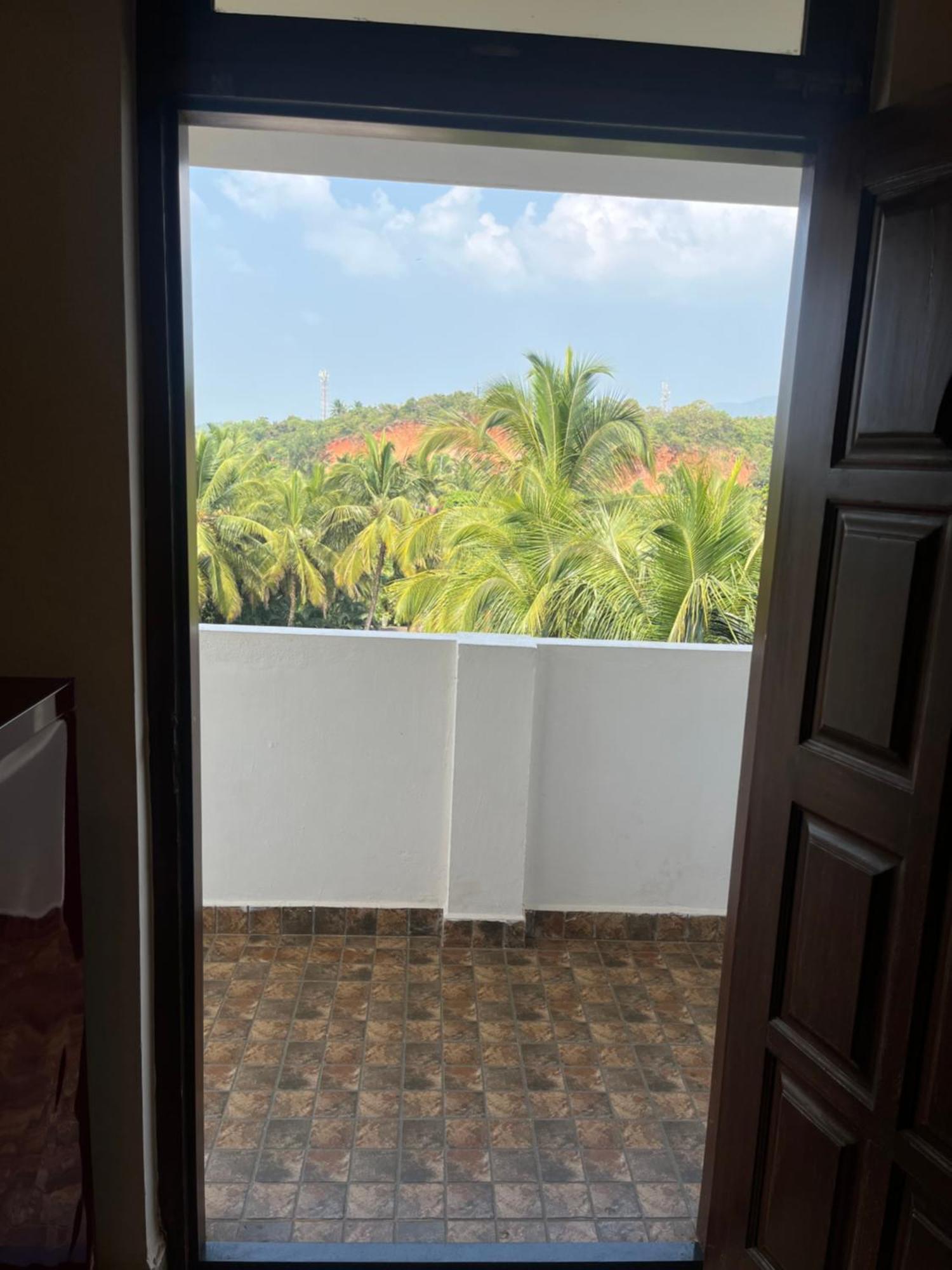 Martins Crest Hotel Patnem Beach Luaran gambar