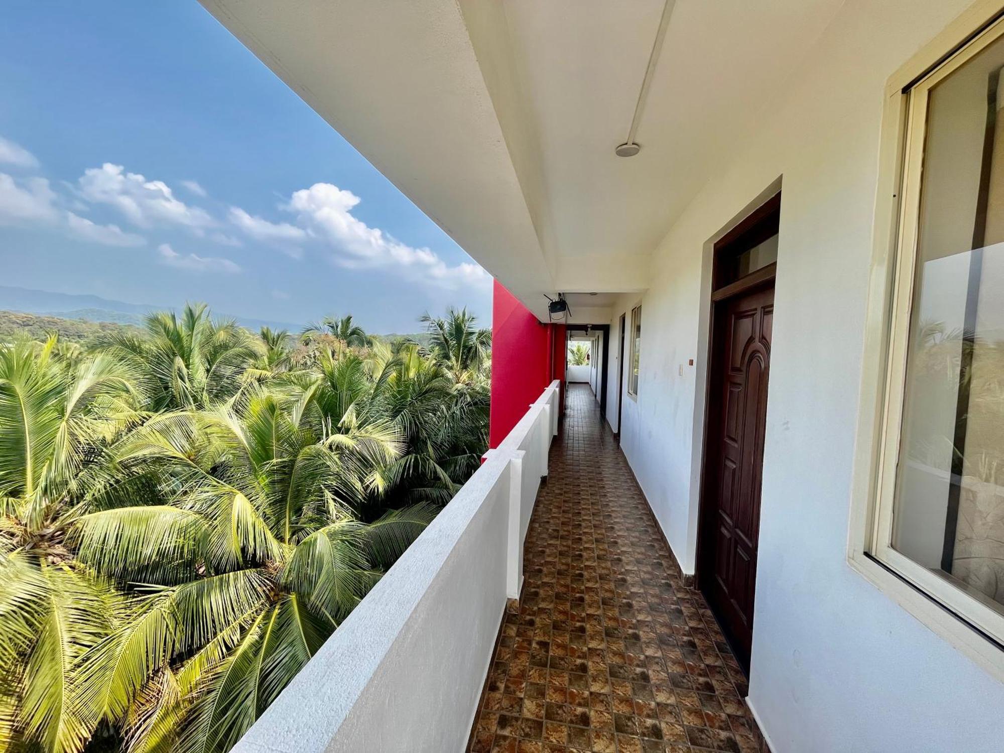 Martins Crest Hotel Patnem Beach Luaran gambar